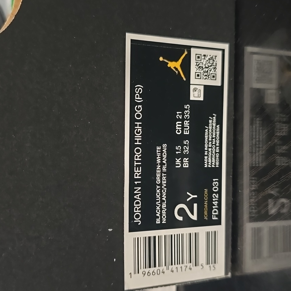 Jordan 1 Retro High OG (PS) Black Lucky Green-White Size 2Y - Picture 11 of 11
